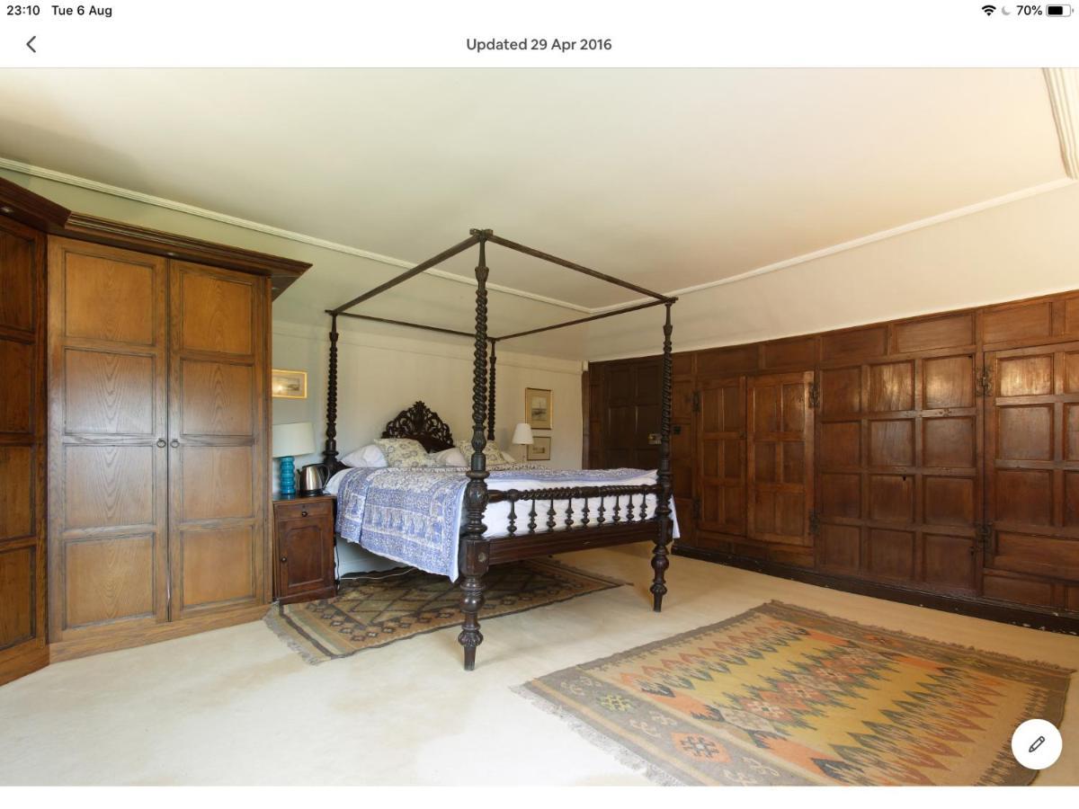 ฮาร์ลิงตัน แมเนอร์ Bed & Breakfast Harlington  ภายนอก รูปภาพ