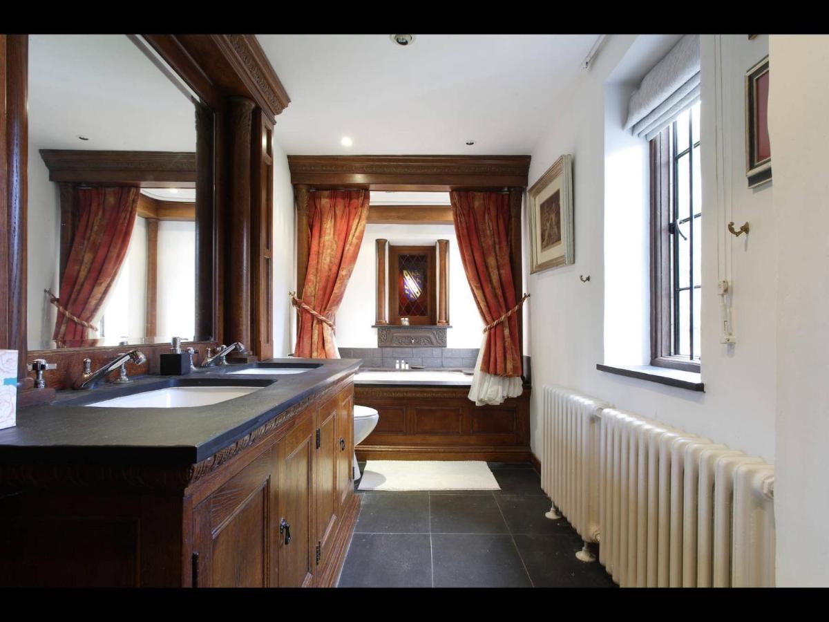 ฮาร์ลิงตัน แมเนอร์ Bed & Breakfast Harlington  ภายนอก รูปภาพ